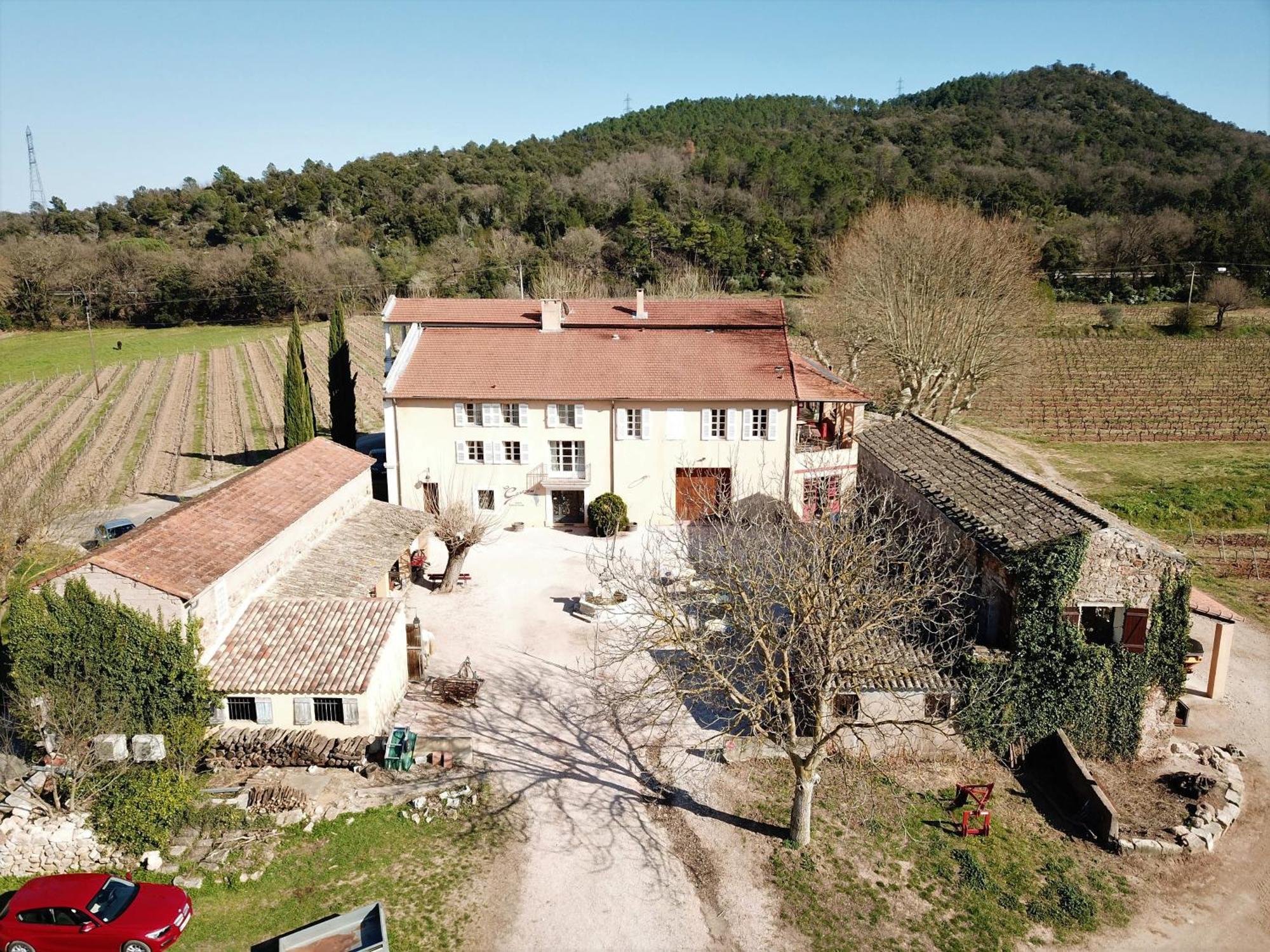 Gite Vert D'Olive Au Milieu Des Vignes. Chateau Les Apies Les Arcs-sur-Argens Extérieur photo
